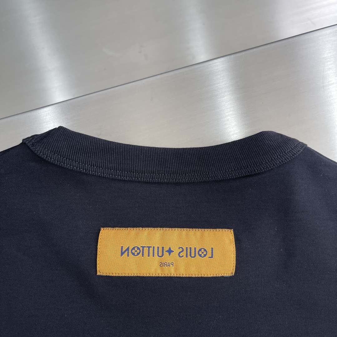 
驴牌   25ss春夏系列圆领T恤

尺码：M-5XL 微阔版型
面料：水柔棉双面，200克重，95%