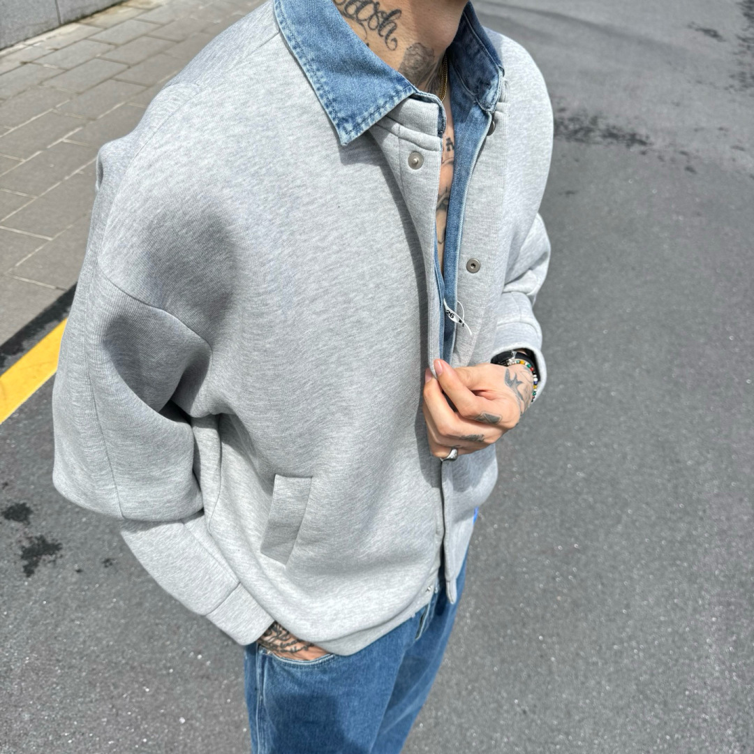  
YMM🌟秋冬新款假两件拼接牛仔衬衫卫衣🆕采用优质面料，具有质感，超级时尚洋气！码数：M-2XL男女同