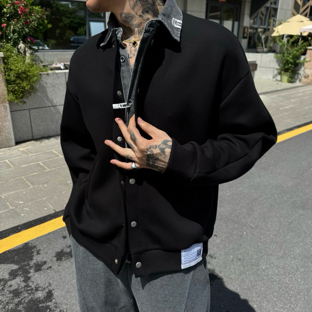  
YMM🌟秋冬新款假两件拼接牛仔衬衫卫衣🆕采用优质面料，具有质感，超级时尚洋气！码数：M-2XL男女同