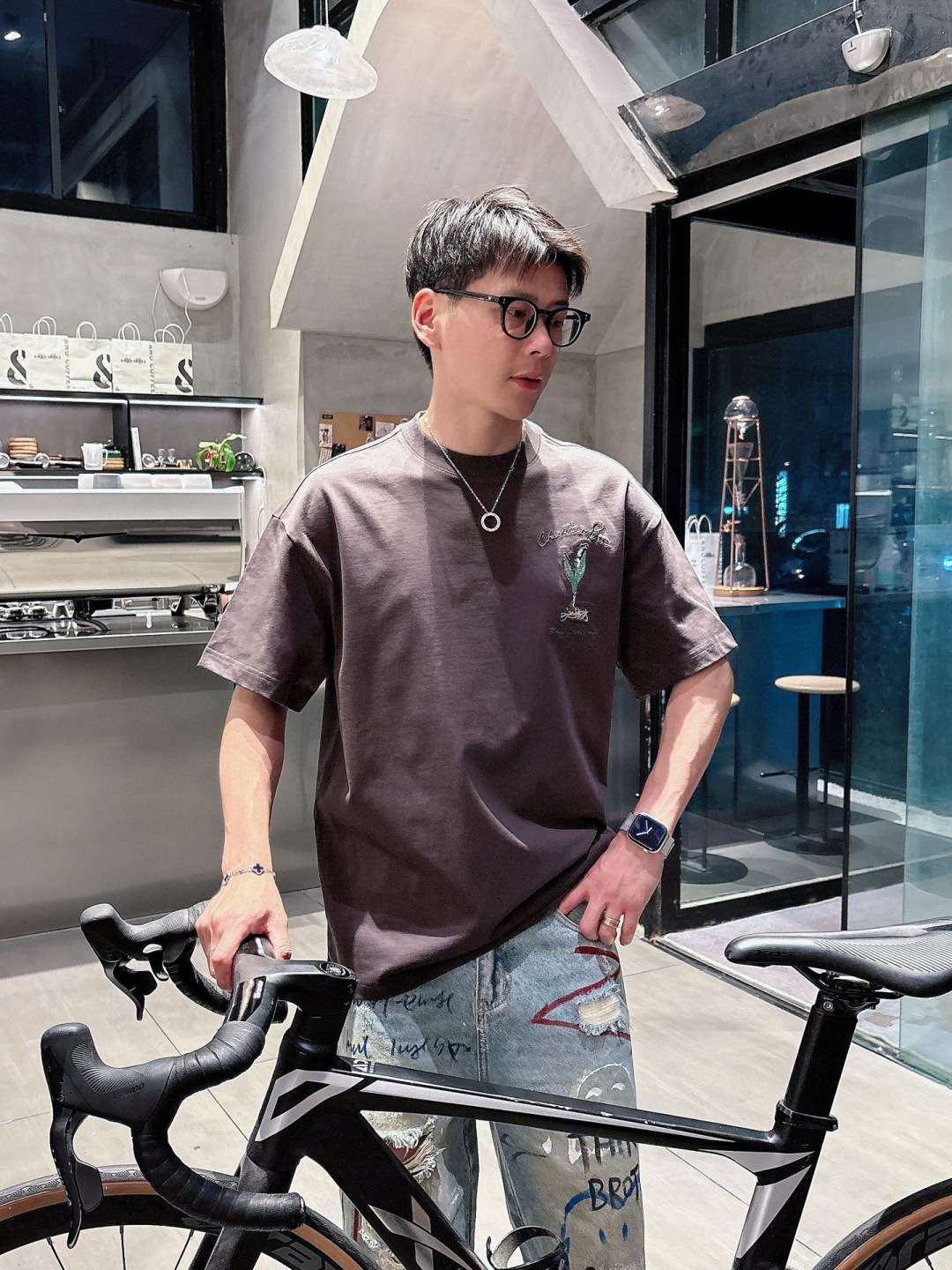  
2025春夏新款
D家短袖
M-3XL 