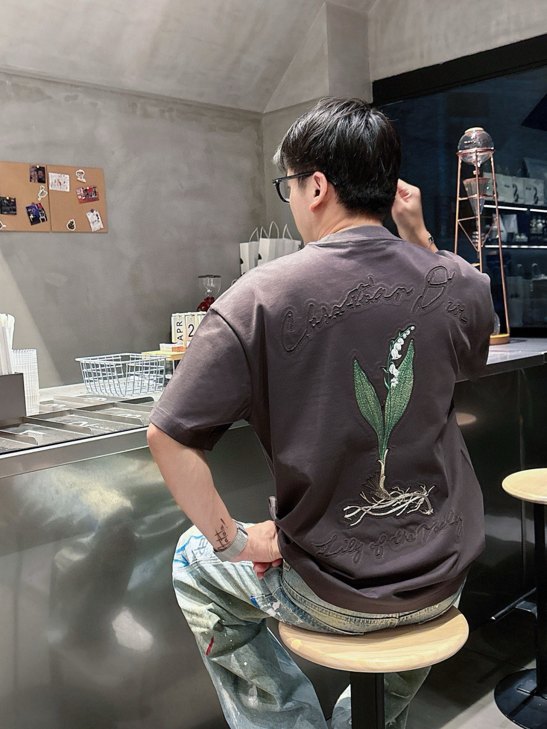  
2025春夏新款
D家短袖
M-3XL 