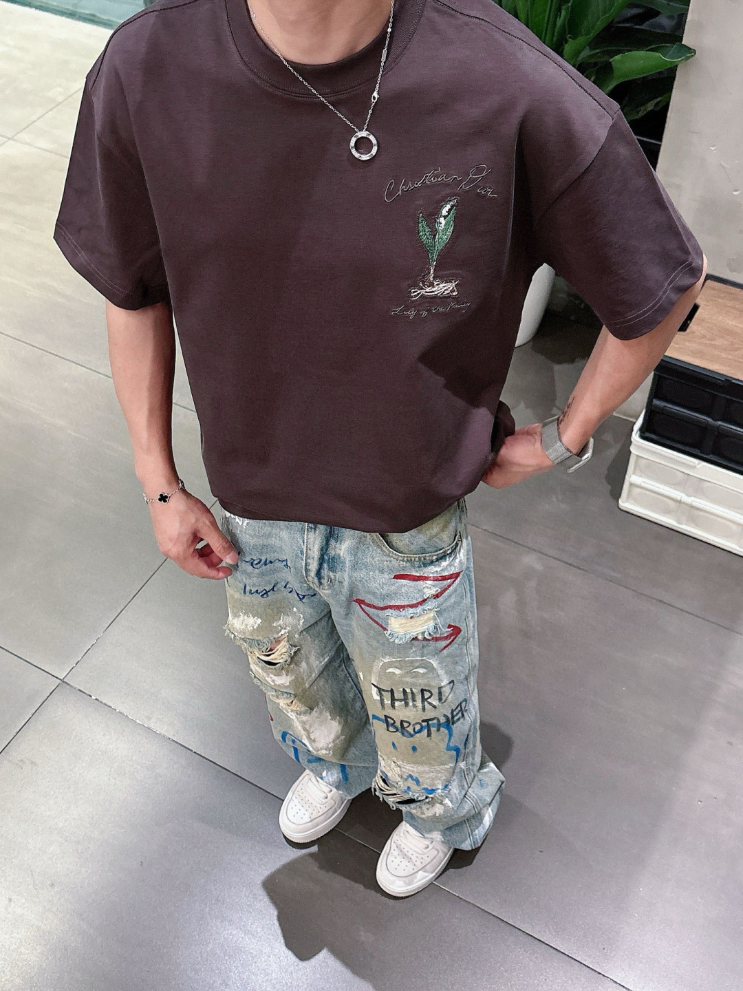  
2025春夏新款
D家短袖
M-3XL 