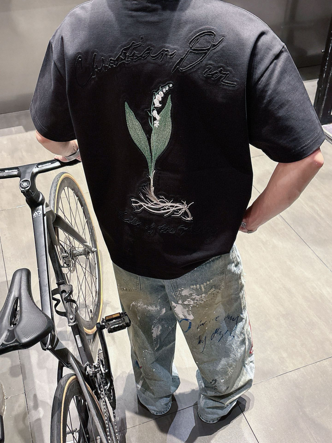  
2025春夏新款
D家短袖
M-3XL 