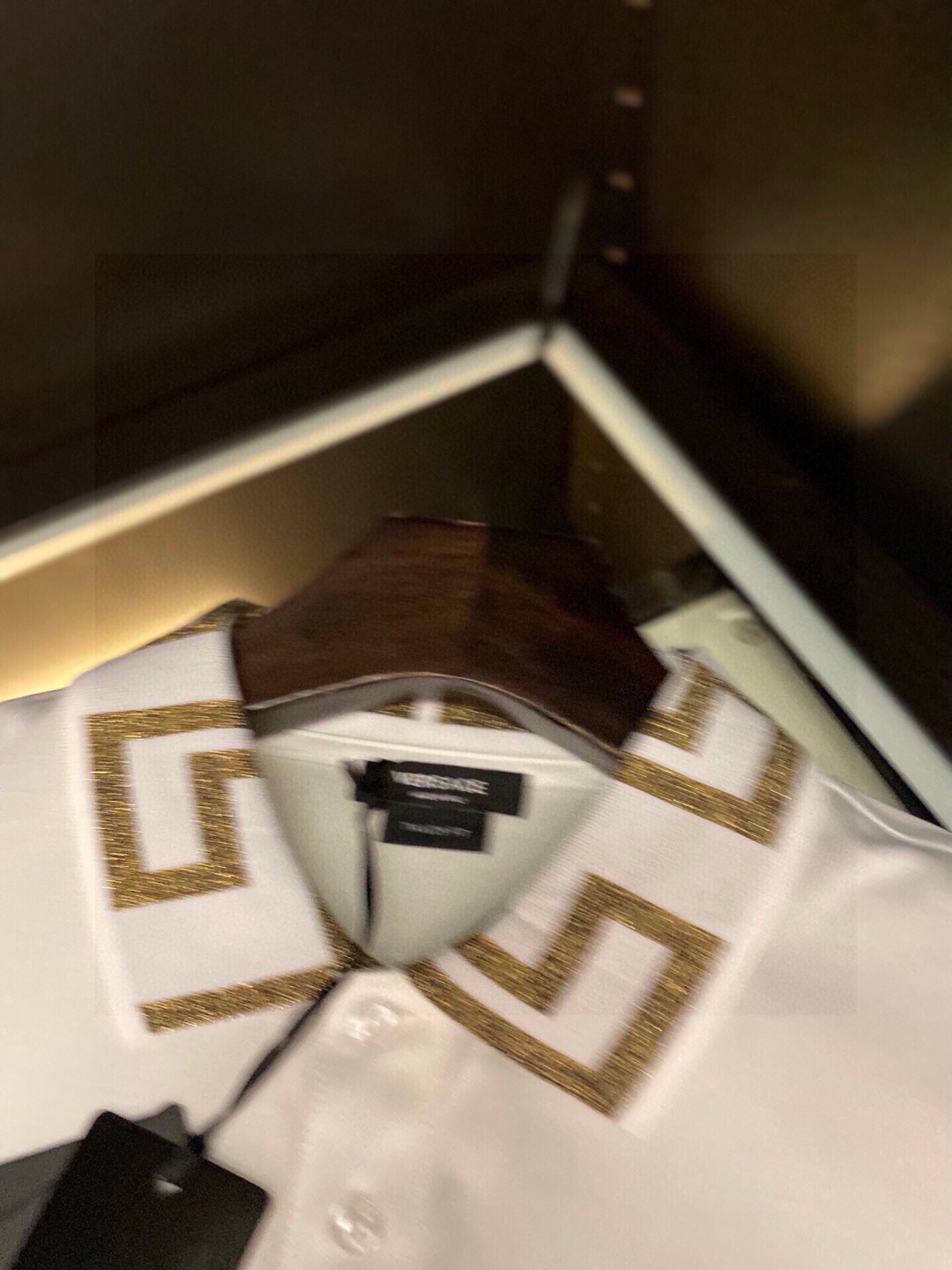  
范家
【新款，长期款】气质与生俱来....穿上它便无以加复！！！ 品质之选...男神之择。.....