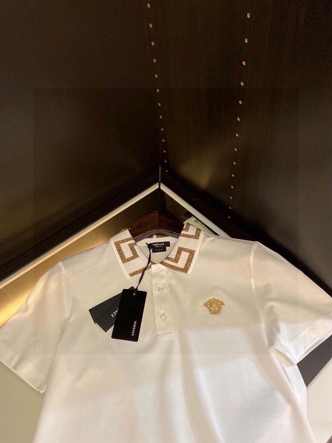  
范家
【新款，长期款】气质与生俱来....穿上它便无以加复！！！ 品质之选...男神之择。.....