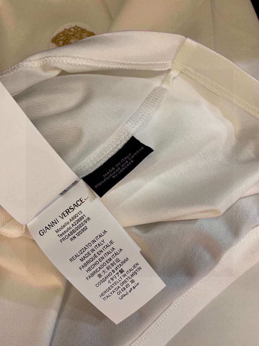  
范家
【新款，长期款】气质与生俱来....穿上它便无以加复！！！ 品质之选...男神之择。.....