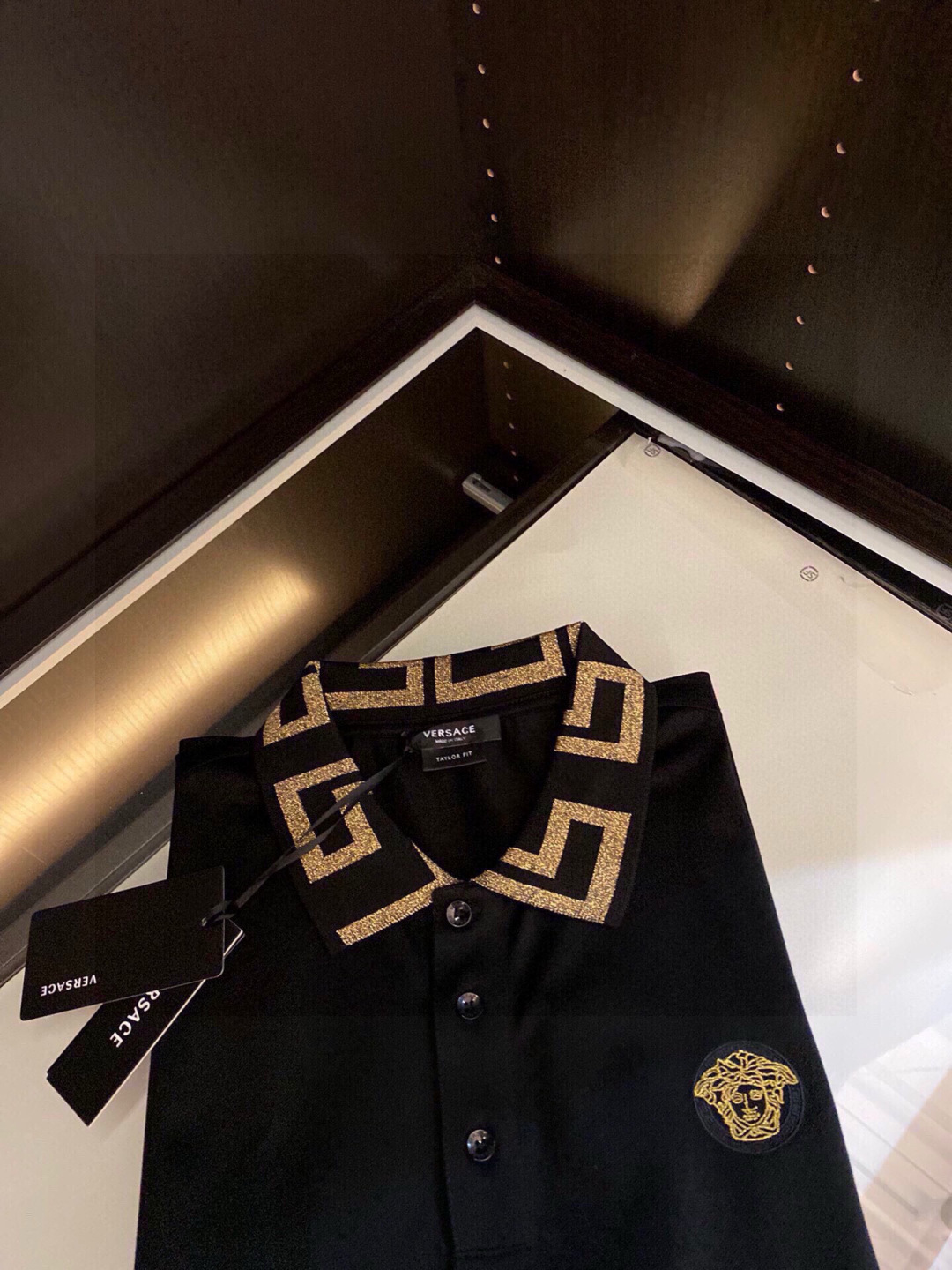  
范家
【新款，长期款】气质与生俱来....穿上它便无以加复！！！ 品质之选...男神之择。.....