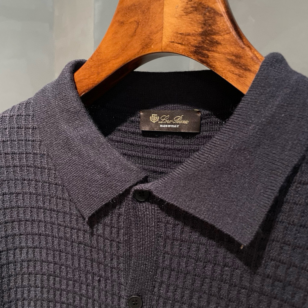  
lP🆕🌟秋冬新款开衫长袖🆕采用优质面料，超级柔软亲肤！内里走线工整细致，高端百搭款，品质可见！码数：