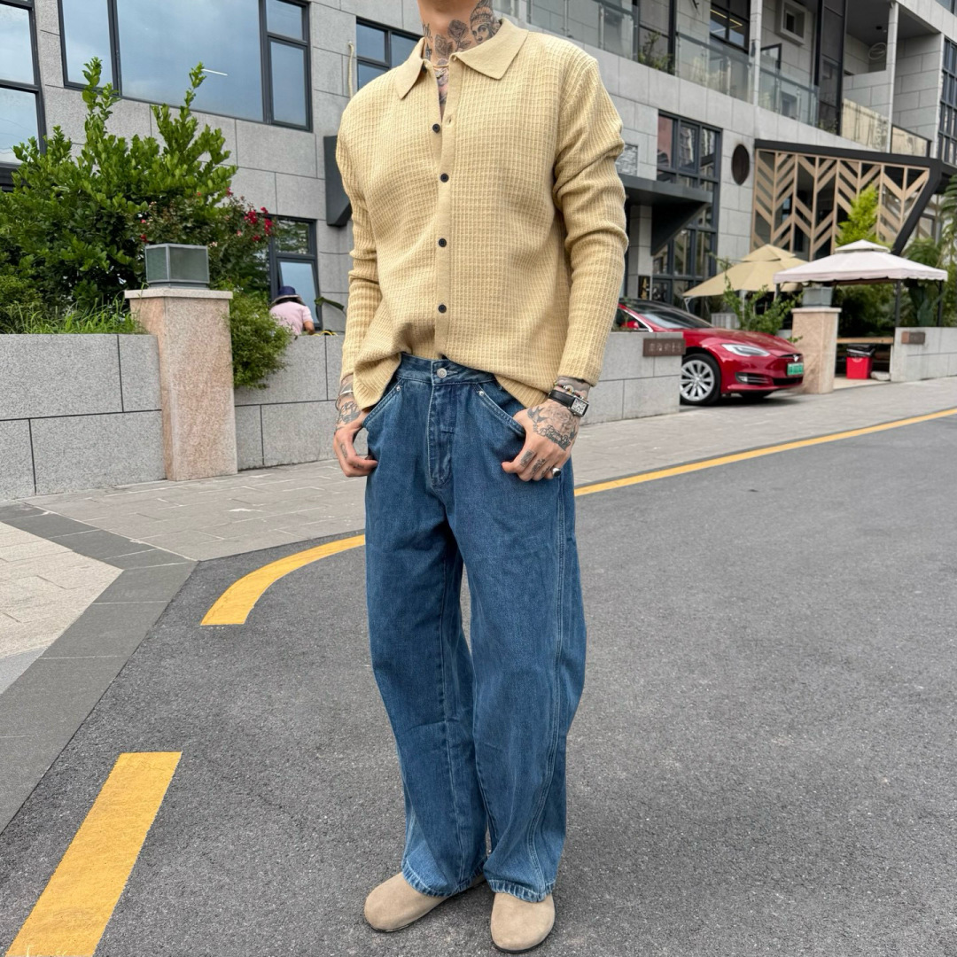  
lP🆕🌟秋冬新款开衫长袖🆕采用优质面料，超级柔软亲肤！内里走线工整细致，高端百搭款，品质可见！码数：