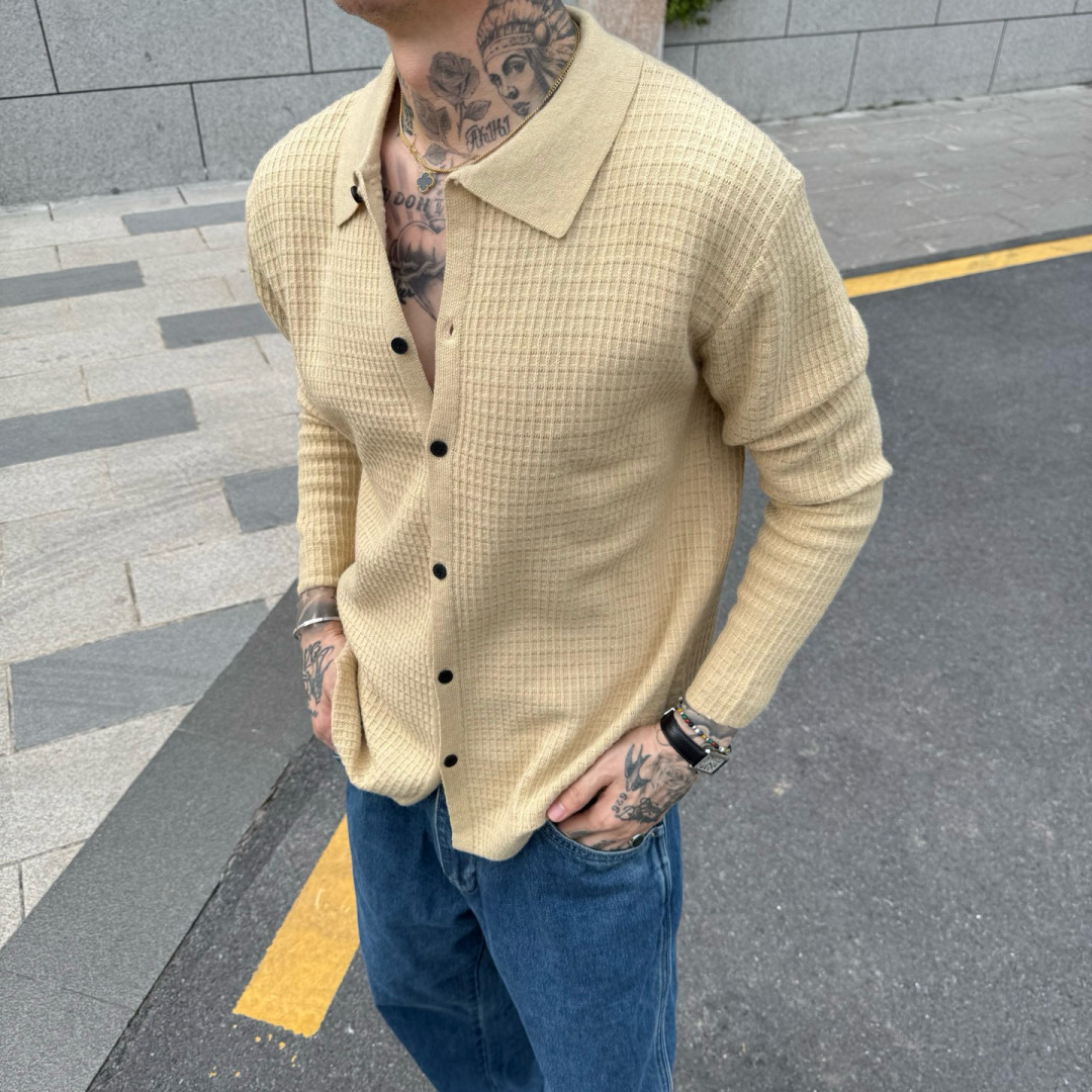  
lP🆕🌟秋冬新款开衫长袖🆕采用优质面料，超级柔软亲肤！内里走线工整细致，高端百搭款，品质可见！码数：