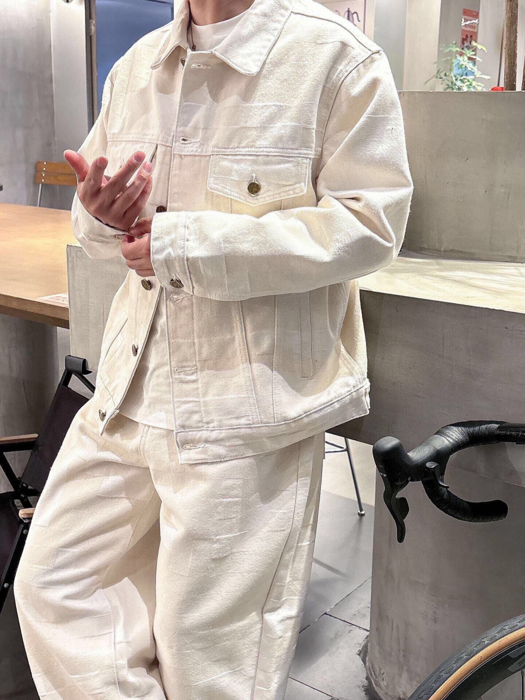 
2025秋季新款
BV 菱形牛仔外套
M-2XL