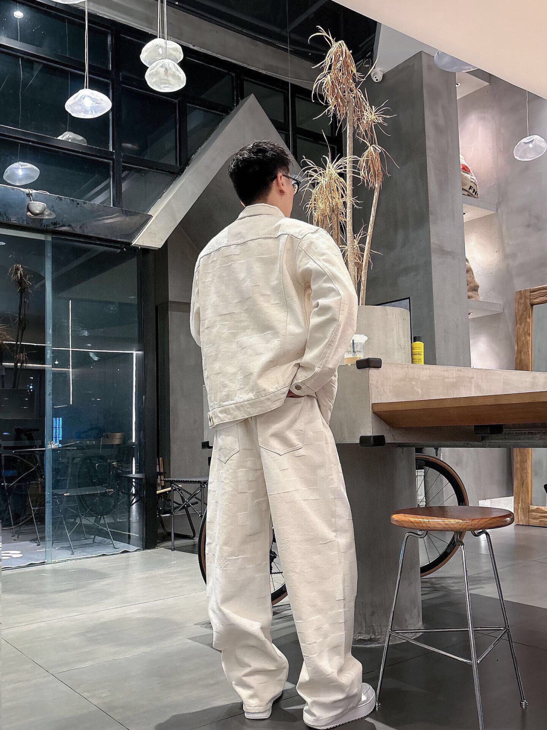 
2025秋季新款
BV 菱形牛仔外套
M-2XL