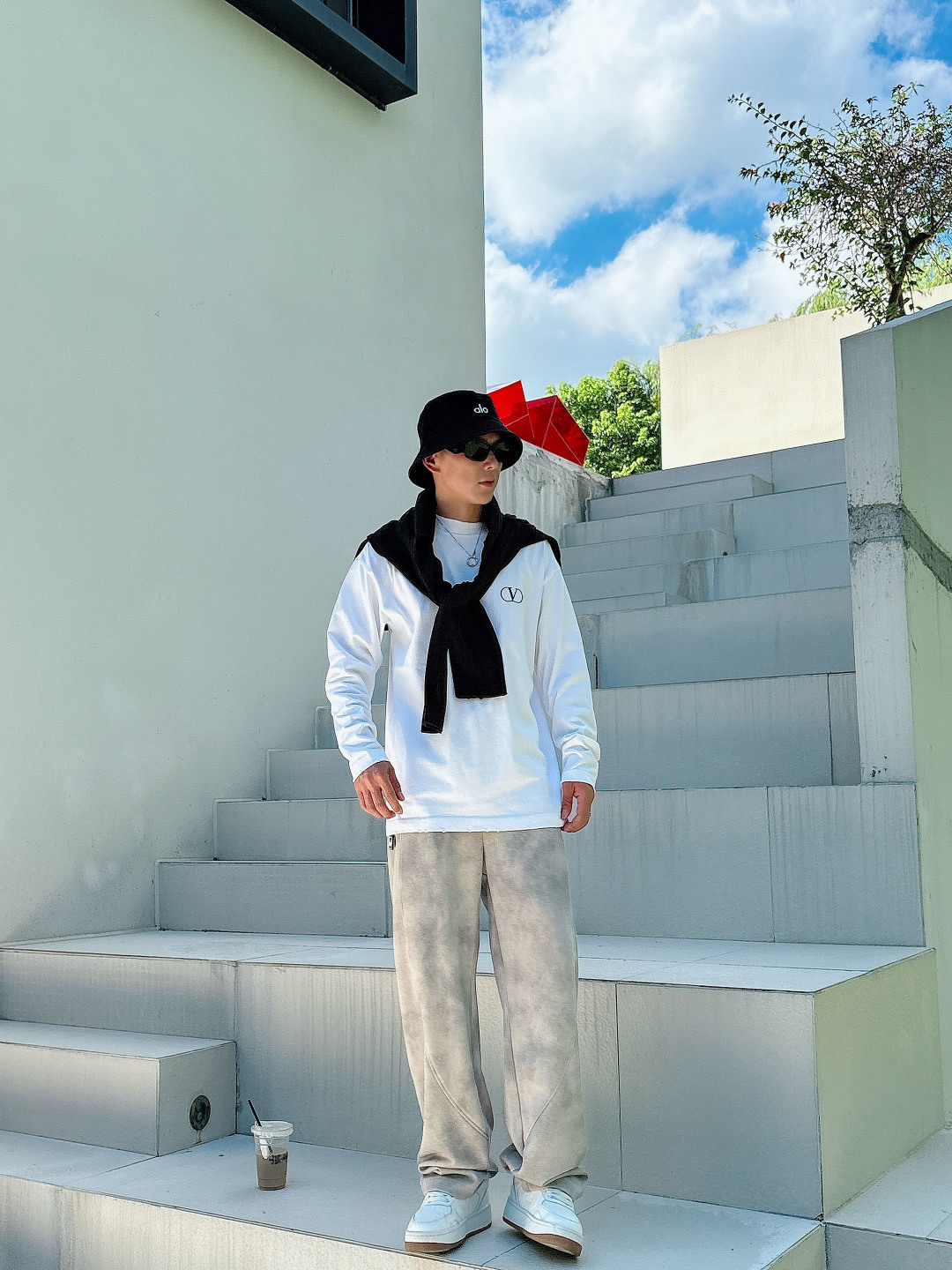  
2025秋冬季新款
华伦手绘长袖
S-XL 