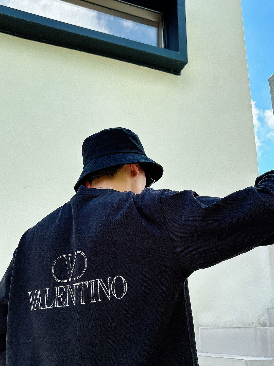  
2025秋冬季新款
华伦手绘长袖
S-XL 