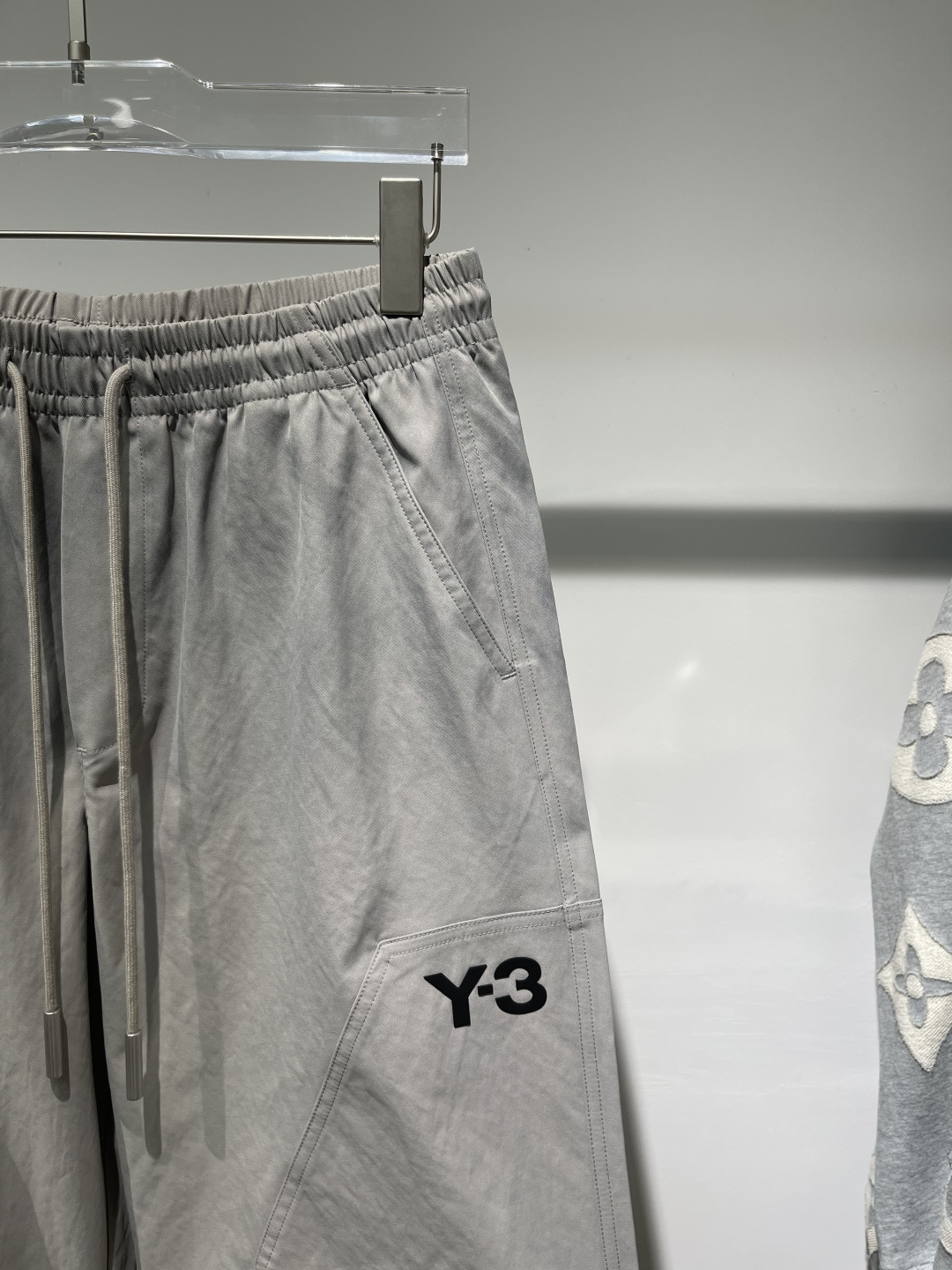 
2025秋冬新款
Y-3工装阔腿裤
M-2XL 