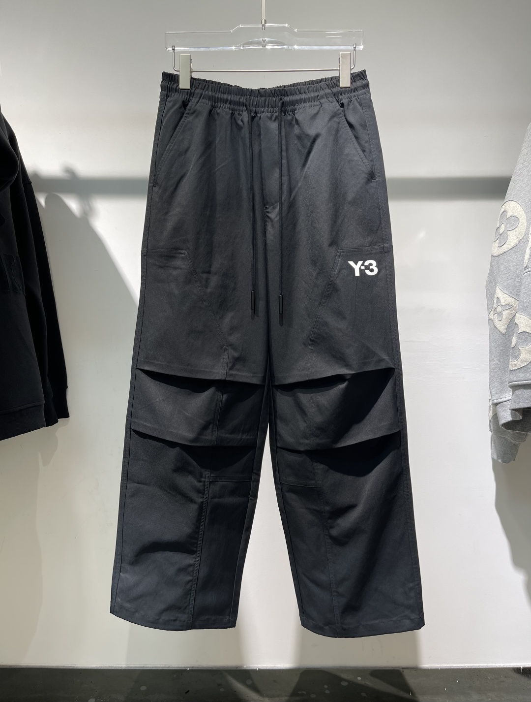 
2025秋冬新款
Y-3工装阔腿裤
M-2XL 