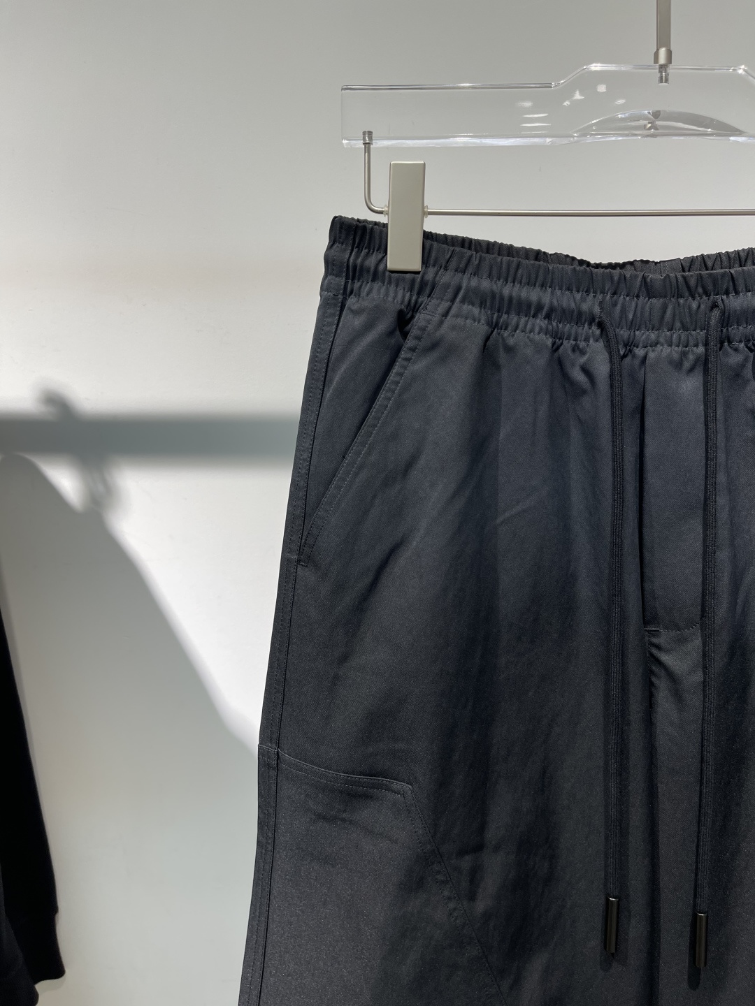 
2025秋冬新款
Y-3工装阔腿裤
M-2XL 