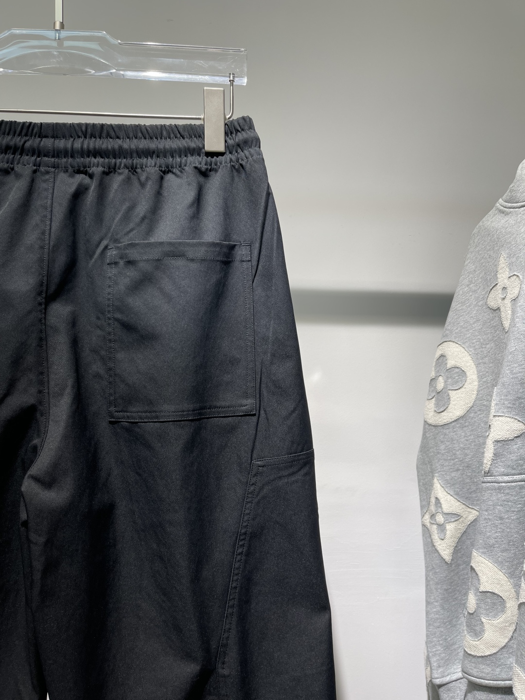 
2025秋冬新款
Y-3工装阔腿裤
M-2XL 