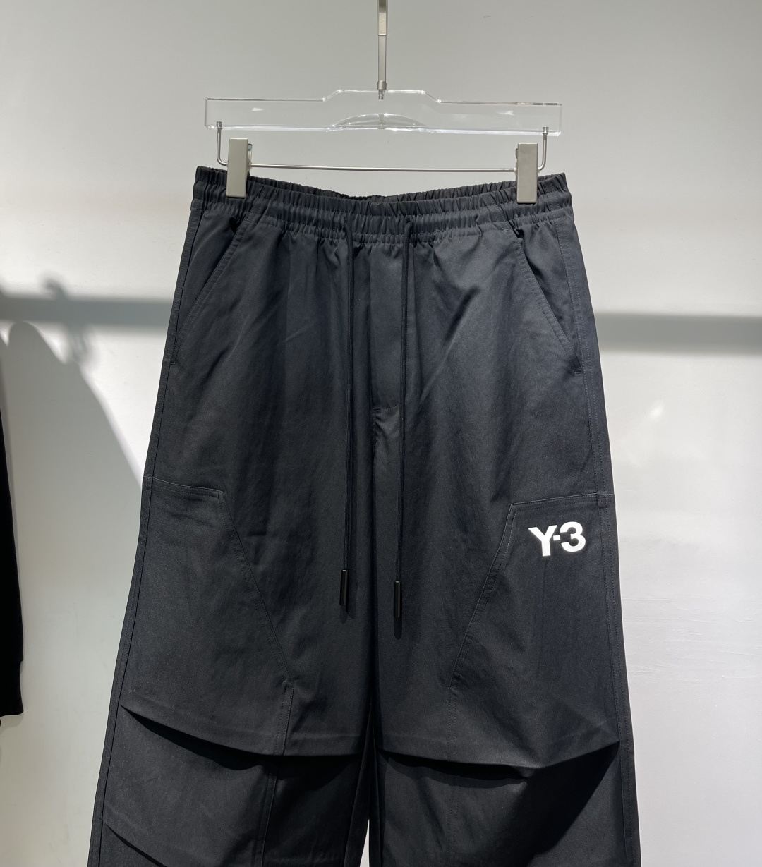 
2025秋冬新款
Y-3工装阔腿裤
M-2XL 