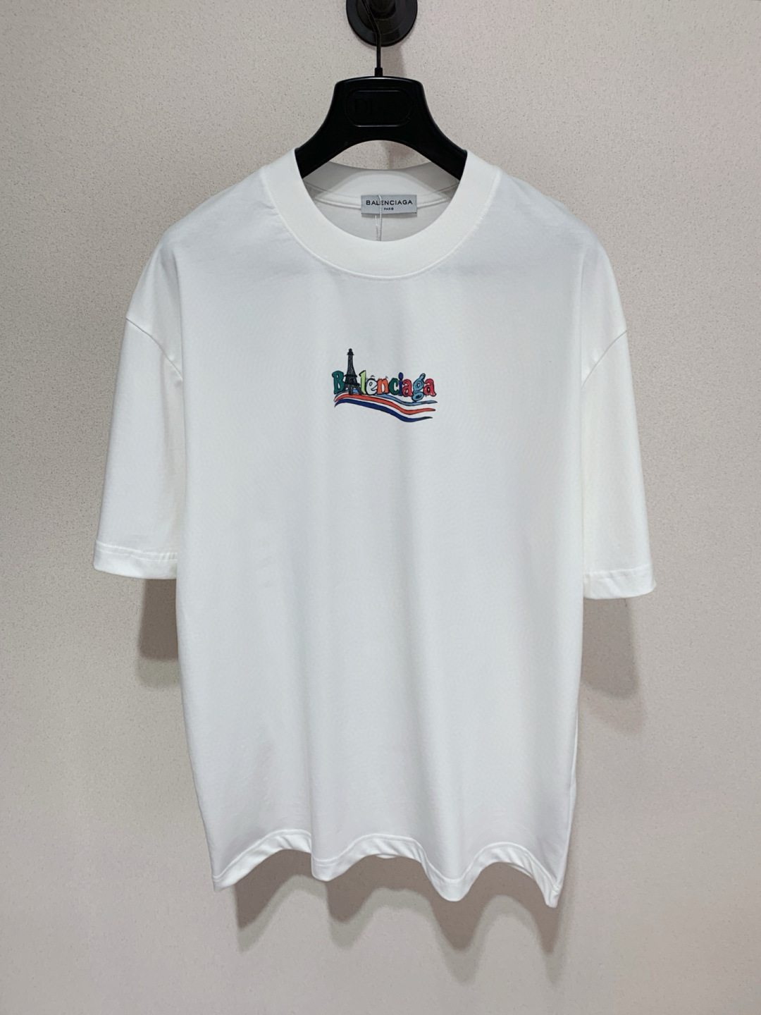 
2025春夏新款
巴黎短袖
S-XXL