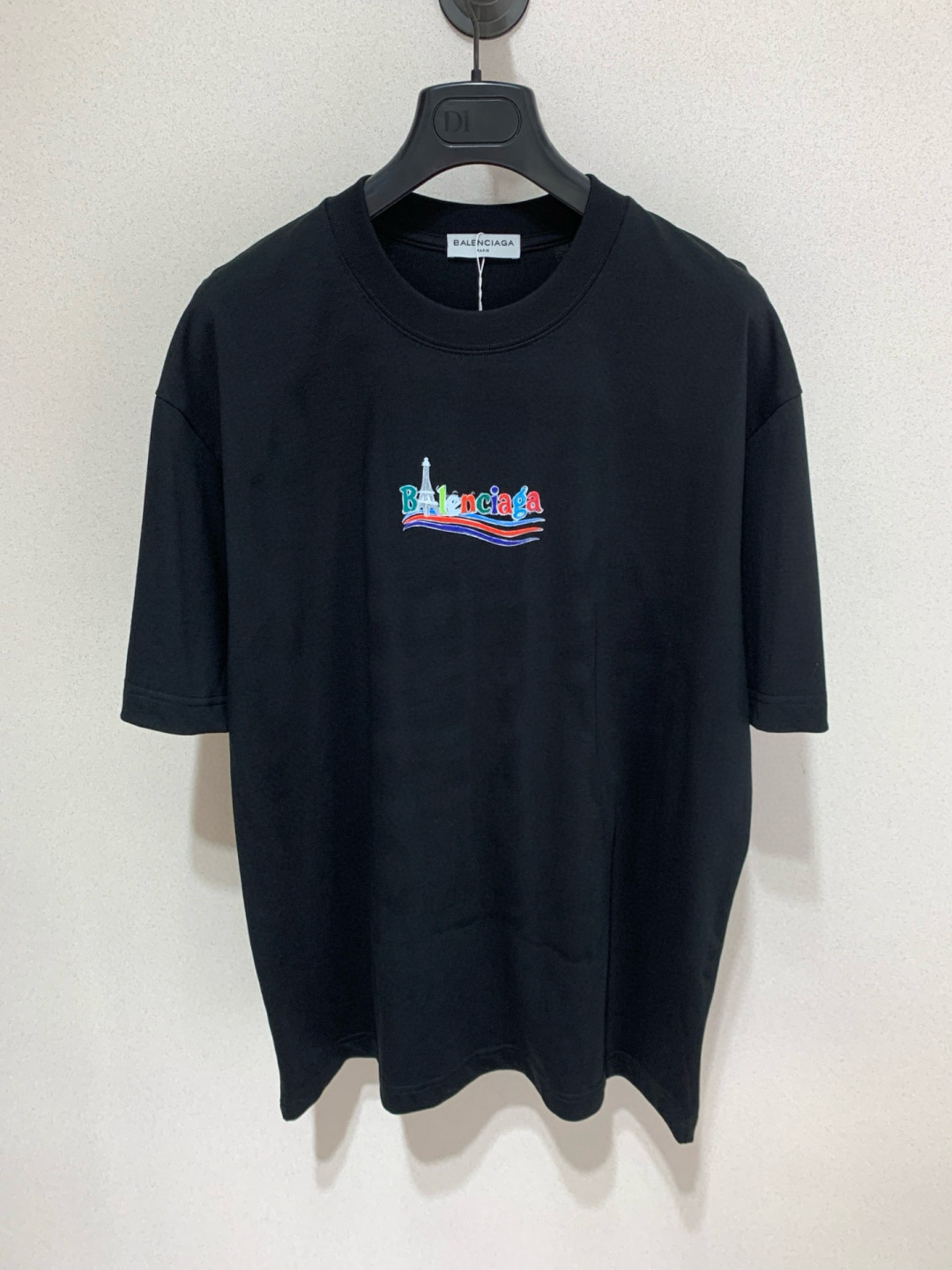 
2025春夏新款
巴黎短袖
S-XXL