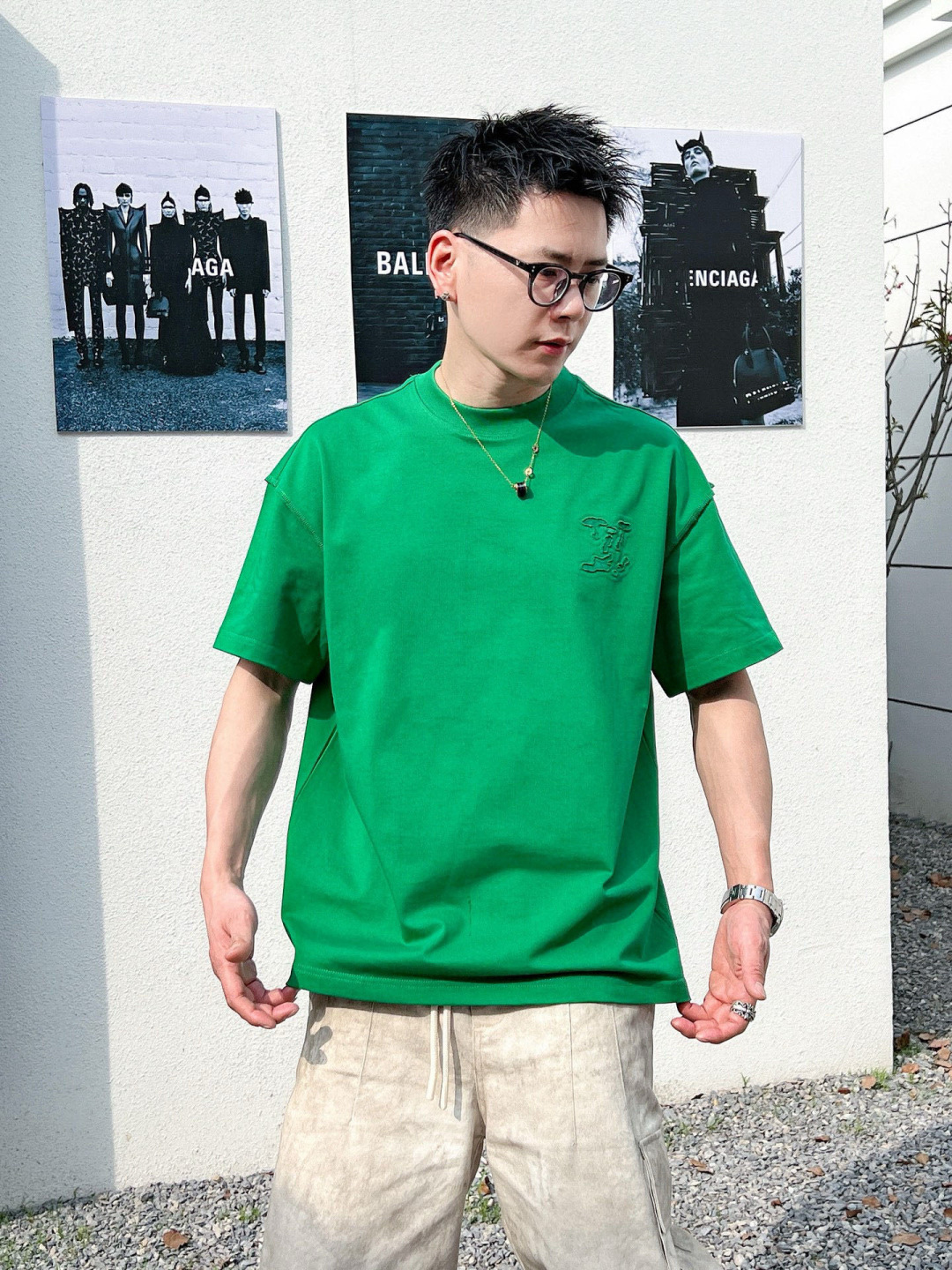 
2025春夏新款
驴家烧花短袖
M-3XL