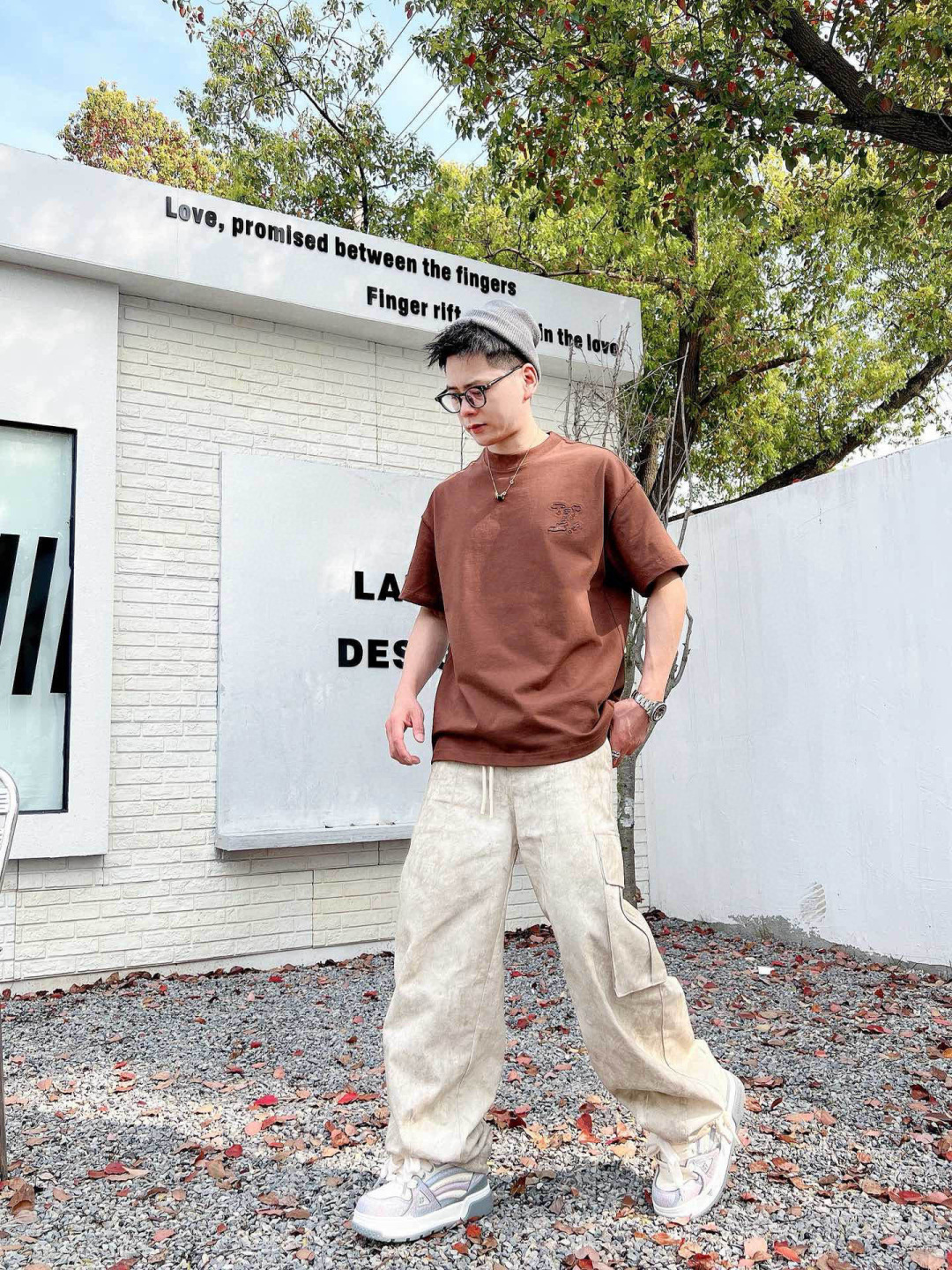 
2025春夏新款
驴家烧花短袖
M-3XL