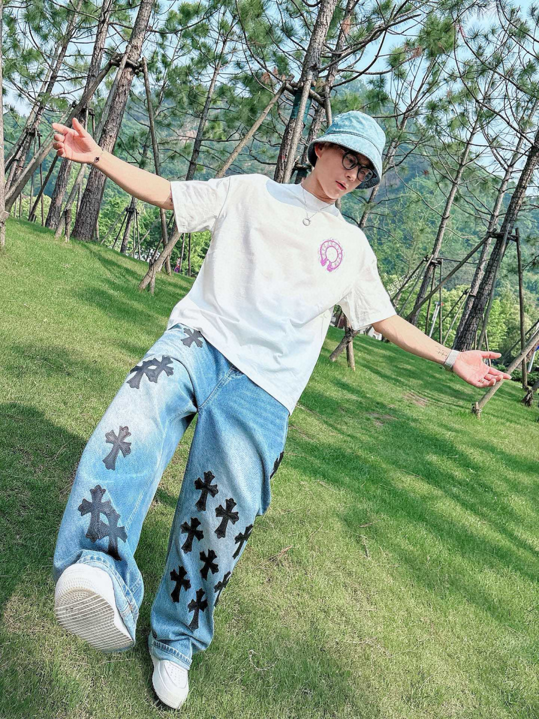  
2025年新款
克罗心短袖
M~3XL