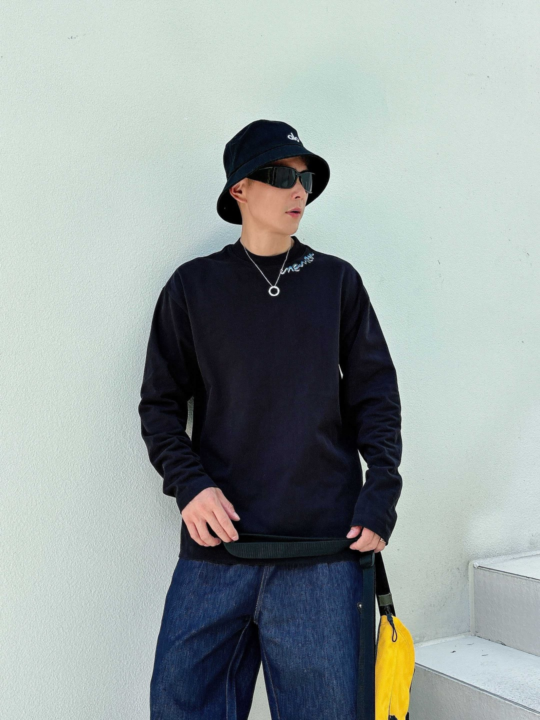  
25新款长袖阔版T恤
颜色：黑，白
尺码：S-XL