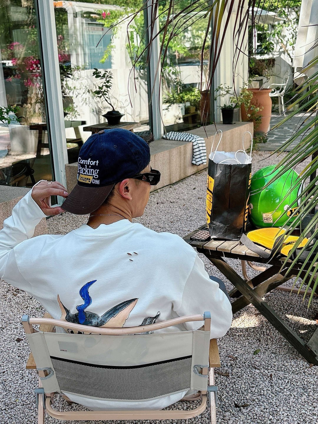 
W11 25新款长袖阔版T恤
颜色：黑，白
尺码：S-XL