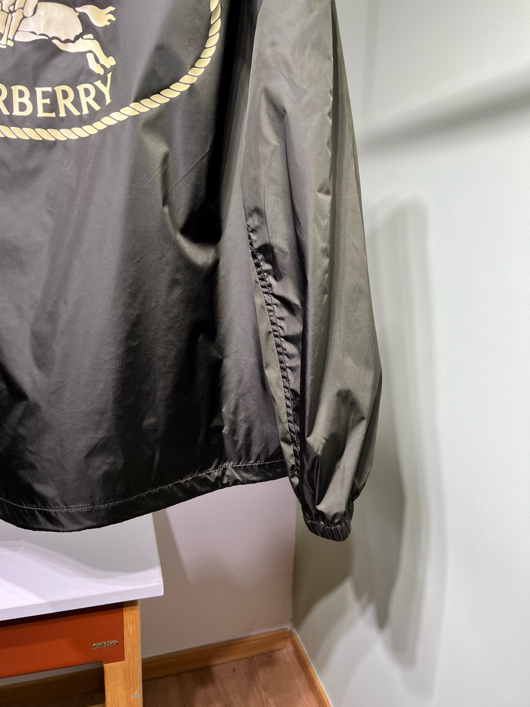  
【秋季新品】BUR 2025 四季可穿的经典夹克外套！通勤利器，经典夹克，亲肤质效果无敌，内里用的也