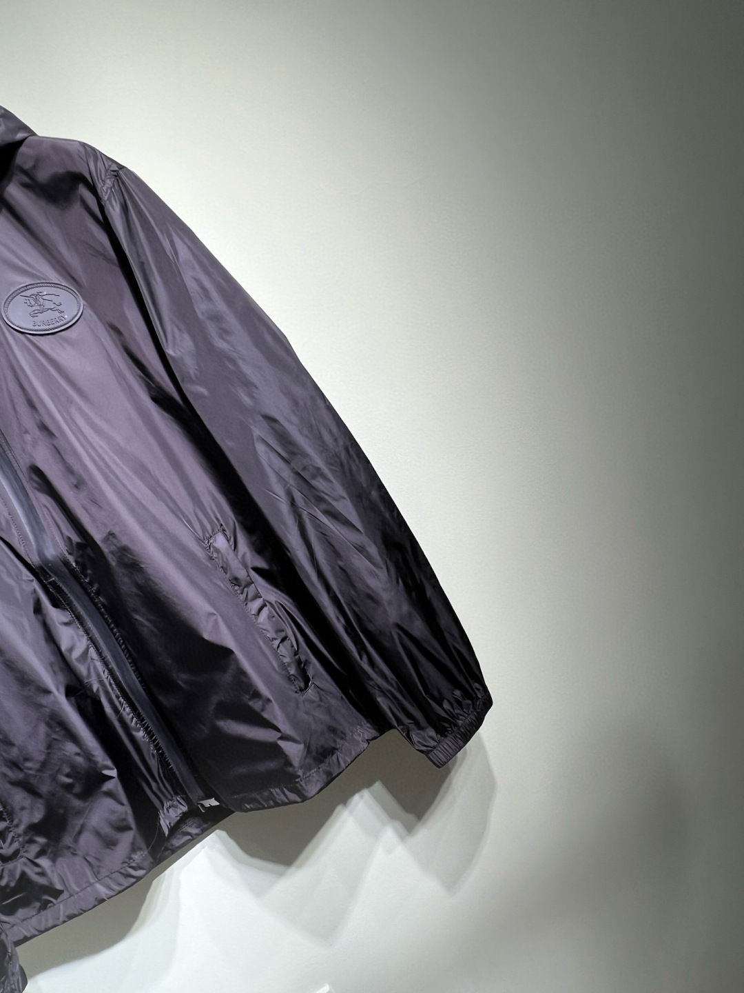  
【秋季新品】BUR 2025 四季可穿的经典夹克外套！通勤利器，经典夹克，亲肤质效果无敌，内里用的也