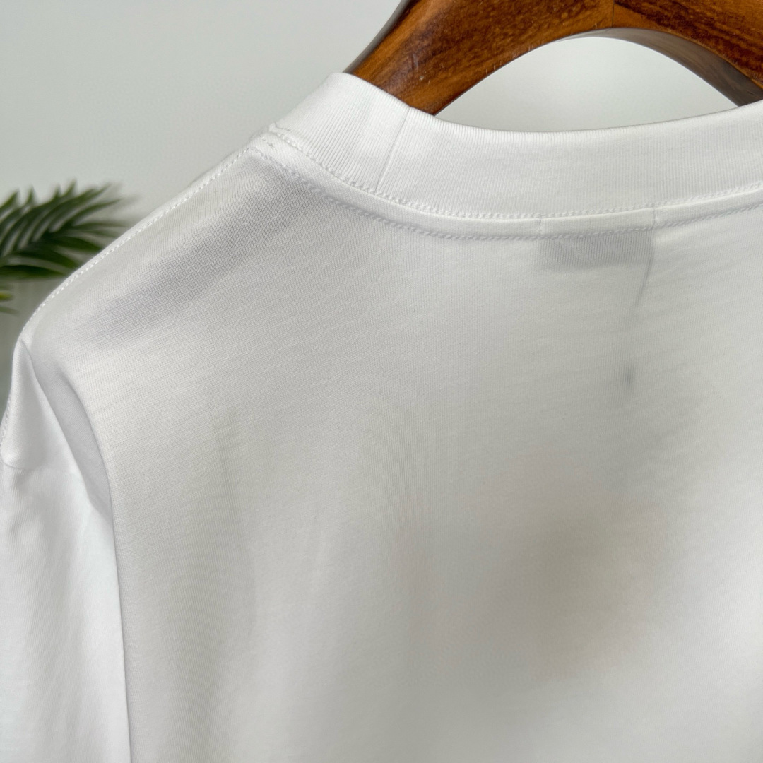 MONCL* 蒙口*2025春夏新款短袖T恤重磅纯棉字母logo立体绣花+直喷印花颜色：黑色 白色 码数