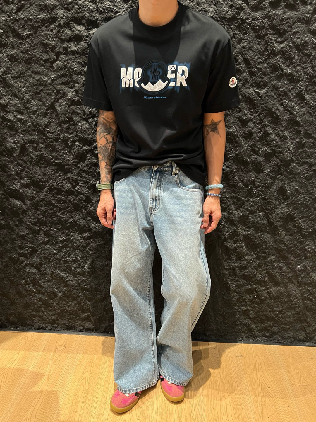 MONCL* 蒙口*2025春夏新款短袖T恤重磅纯棉字母logo立体绣花+直喷印花颜色：黑色 白色 码数