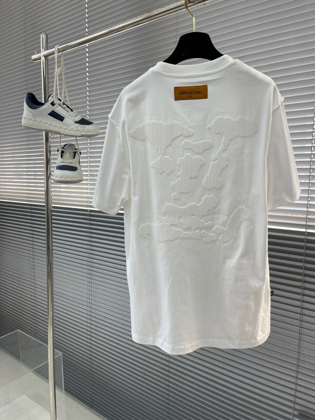 驴牌 25ss短袖系列尺码: M-5XL版型：微阔版型克重：260克重 成份：100%棉 潮棉面料 面料