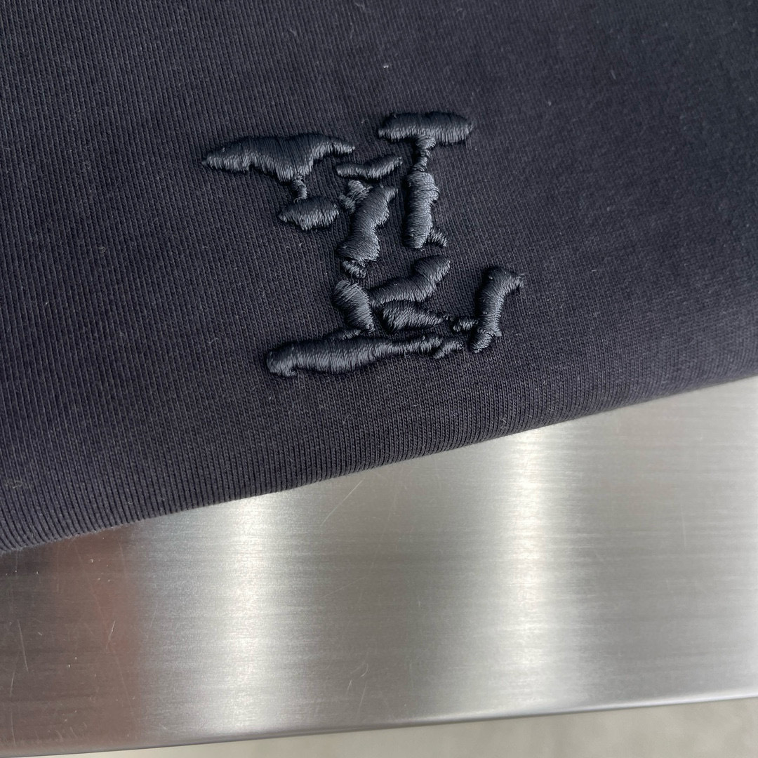 驴牌 25ss短袖系列尺码: M-5XL版型：微阔版型克重：260克重 成份：100%棉 潮棉面料 面料