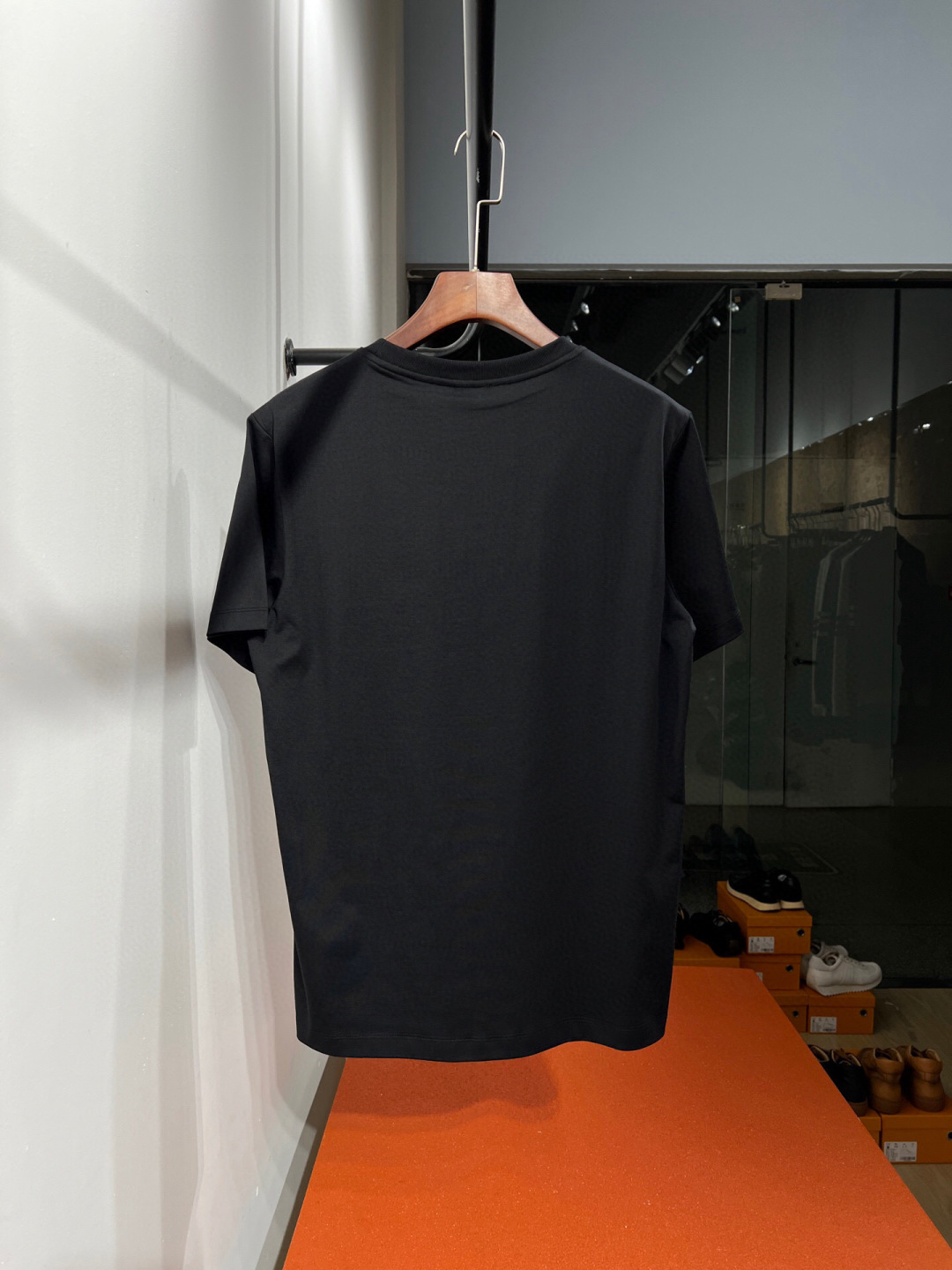 【25春夏新款，男女同款】bur...2025新款设计BUR新款字母短袖T恤。。柜台尝鲜款~~ 又再来袭