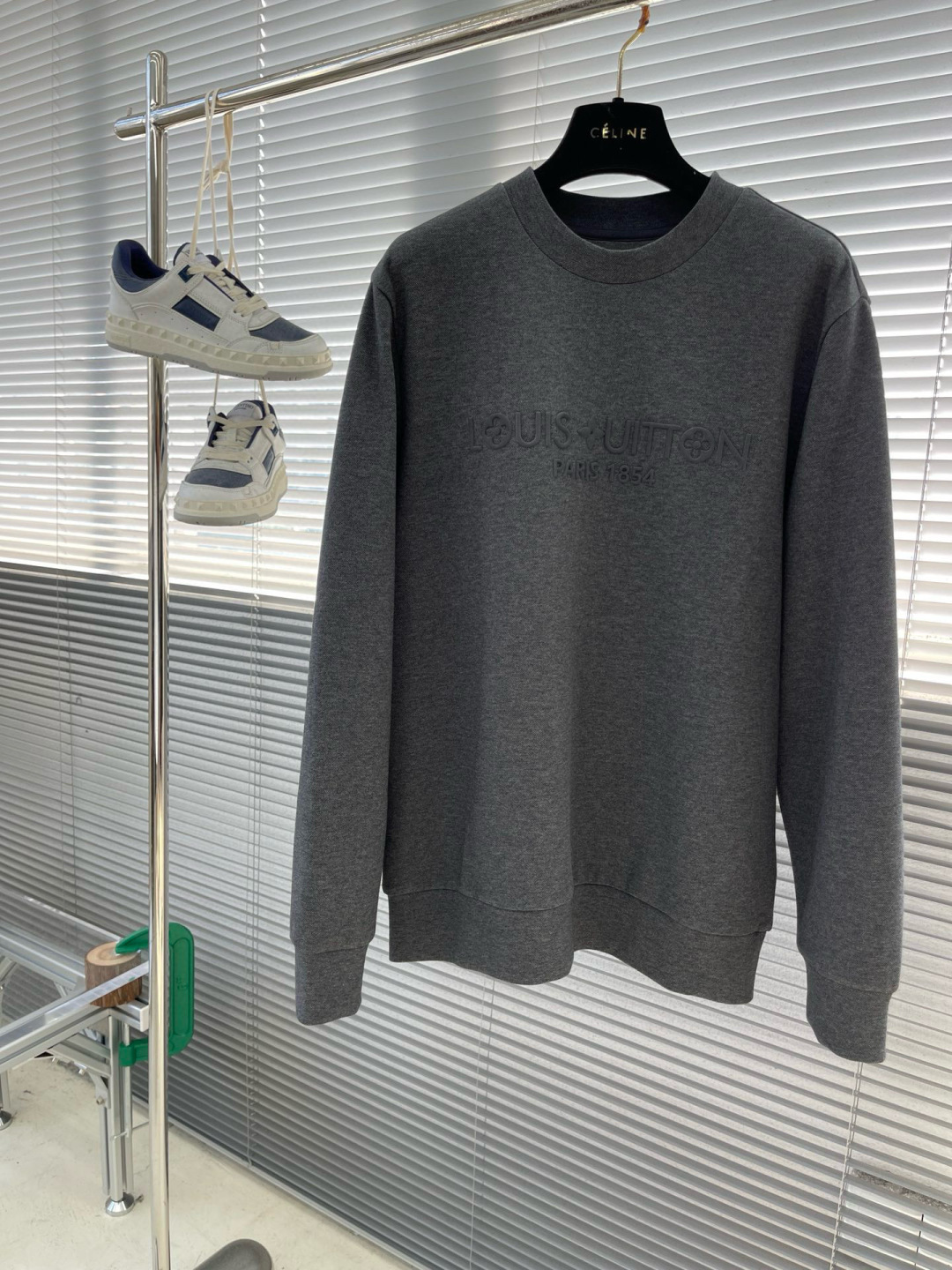 驴牌 2025秋冬卫衣系列尺码: m-3XL版型：常规卫衣版型克重：380克重成份：珠地空气层面料 纹路