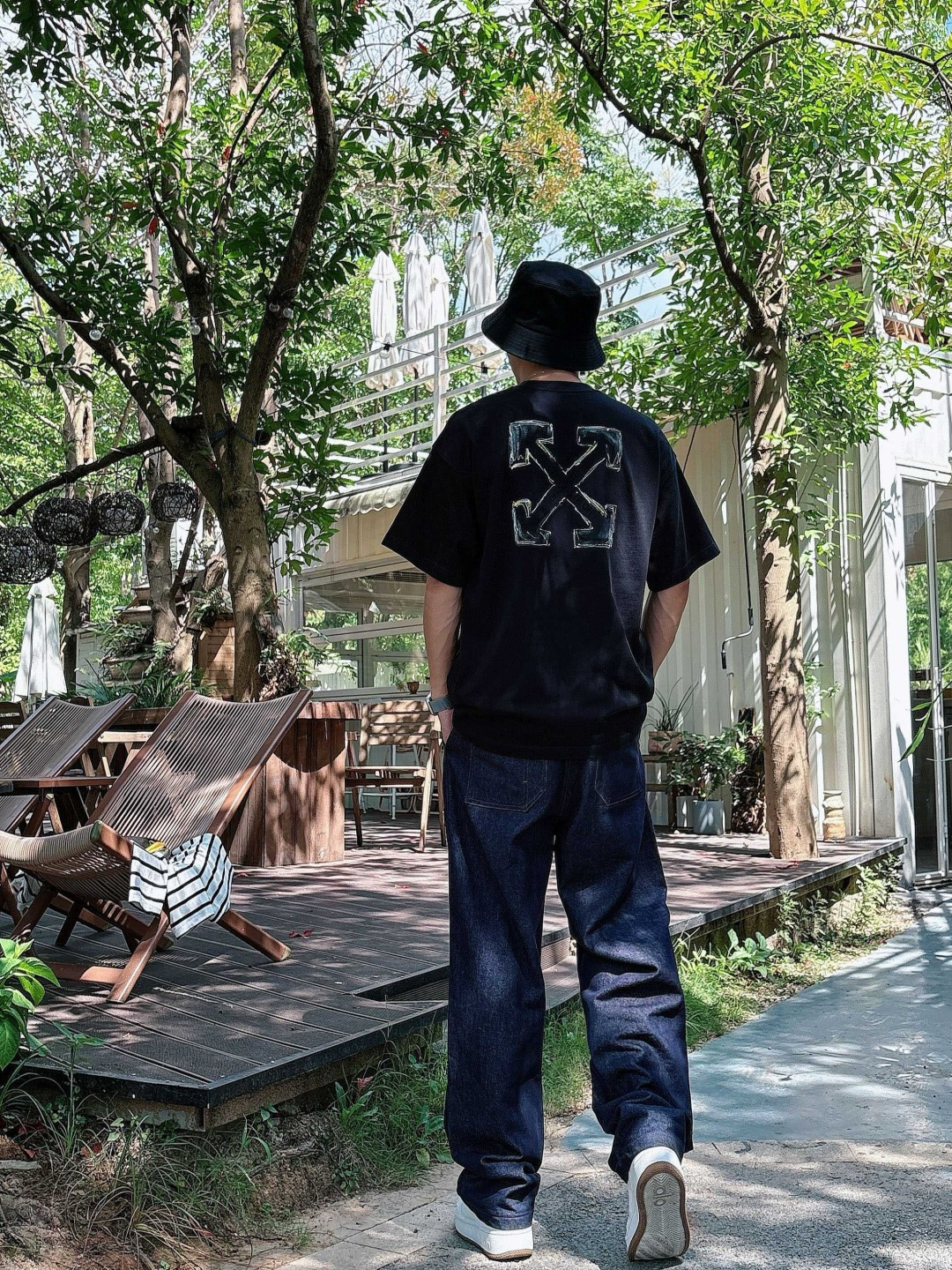 25新款短袖阔版T恤颜色：黑，白尺码：XS-XL