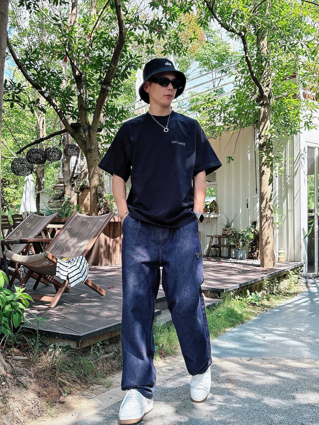 25新款短袖阔版T恤颜色：黑，白尺码：XS-XL