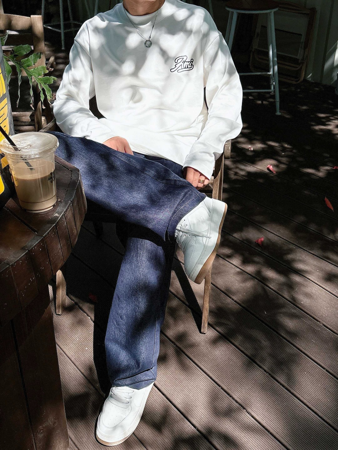 25新款长袖阔版T恤颜色：黑，白尺码：S-XL