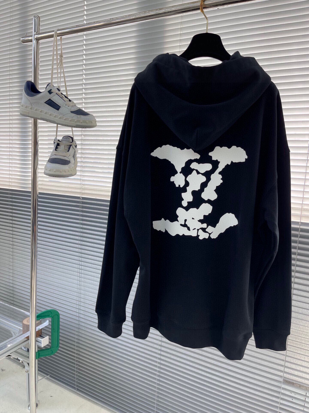 驴牌，新款连帽卫衣，面料采用顶级原版精梳棉面料，胶印logo工艺，顶级的做工，高端品质。尺码: S-XL