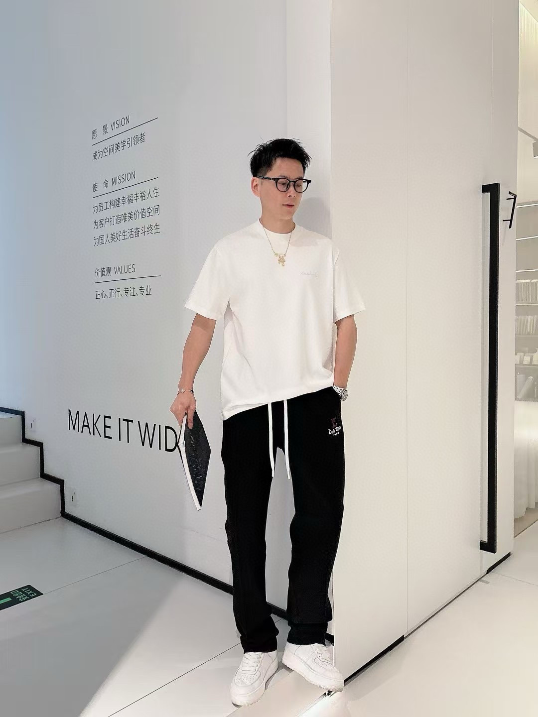 驴牌 2025早秋款休闲卫裤尺码：M-3XL版型：直筒裤型工艺：针织提花面料 重榜梯极双面 前幅工log