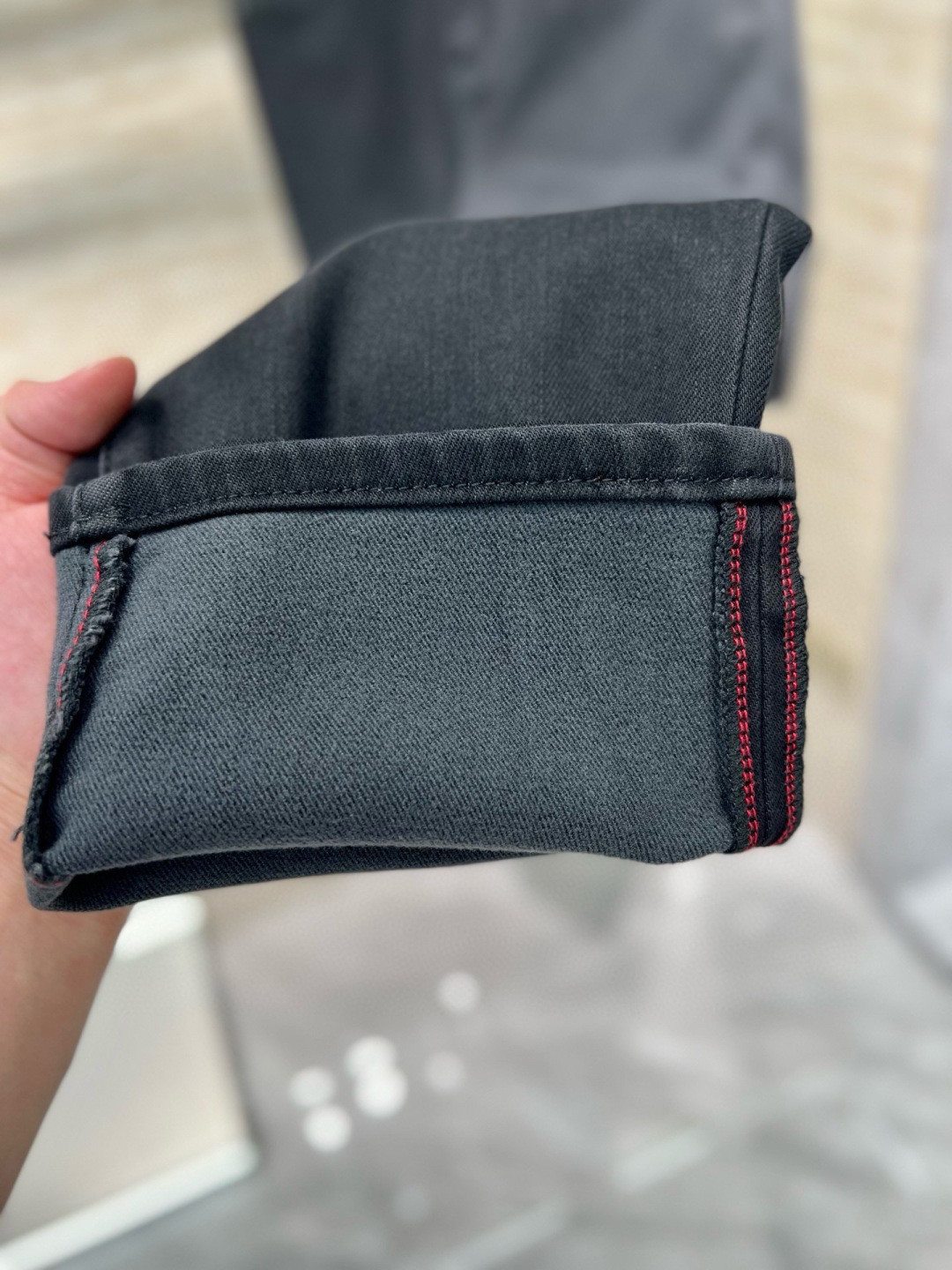 D家牛仔裤𝟐𝟎𝟐𝟓秋冬上新高订轻奢牛仔 现货供应 特殊成份莱赛尔面料 𝟏𝟓𝟖𝟐# 烟灰 码数: 𝟐𝟗-𝟑