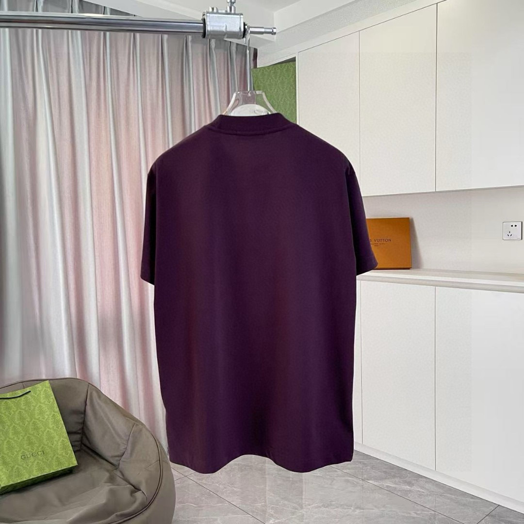 Loew*2025夏季新款 个性字母logo印花 定制面料300g 短袖t恤 男女同款尺码：S M L 