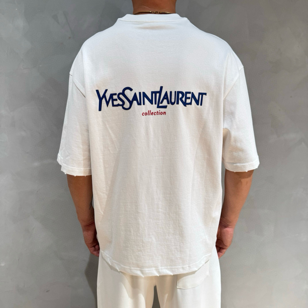 YSL🌟夏季短袖采用优质棉质面料，亲肤舒适！版型完美！百搭款！logo设计别具一格，上身效果潮流时尚活力