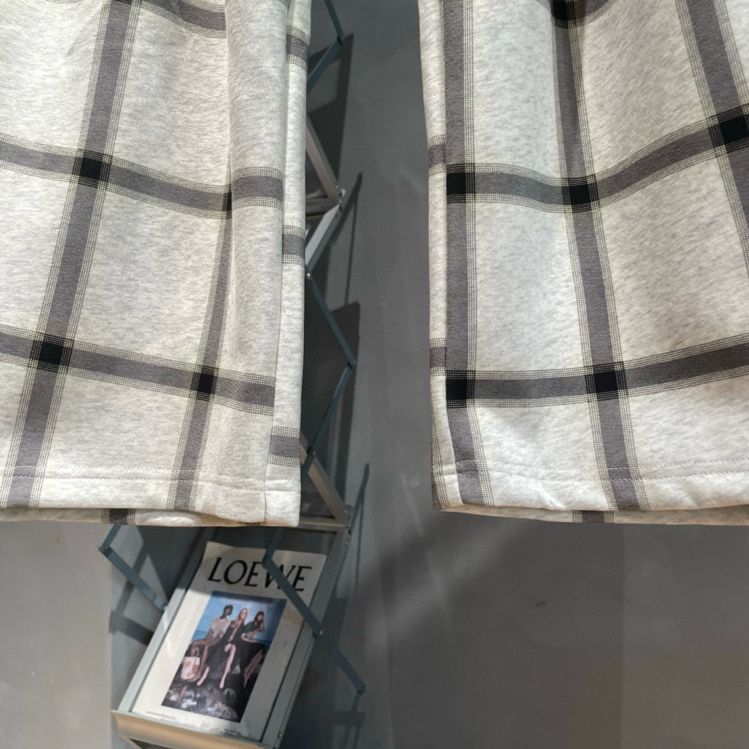 AMIRI🌟早秋新款格子休闲裤🆕采用优质面料，具有质感，松紧腰带设计，超级时尚洋气！码数：S-3XL 男