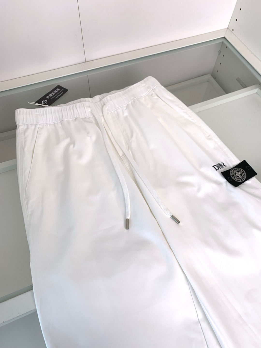 2025春夏新款直筒休闲裤 宽松阔腿裤型 宽松有度可修饰各种腿型 工装口袋休闲风 简约而不简单 经典又不