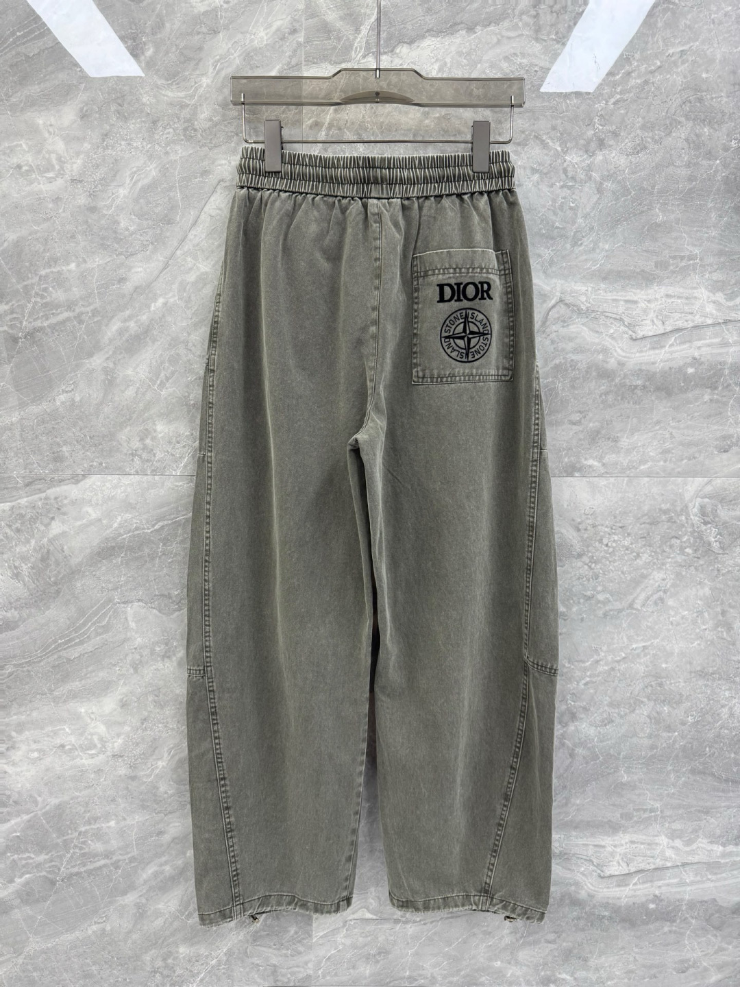 25秋冬新款CD x Stone Island户外复古休闲伞兵裤，男士柔软斜纹棉布宽松潮流长裤。顶级渠道