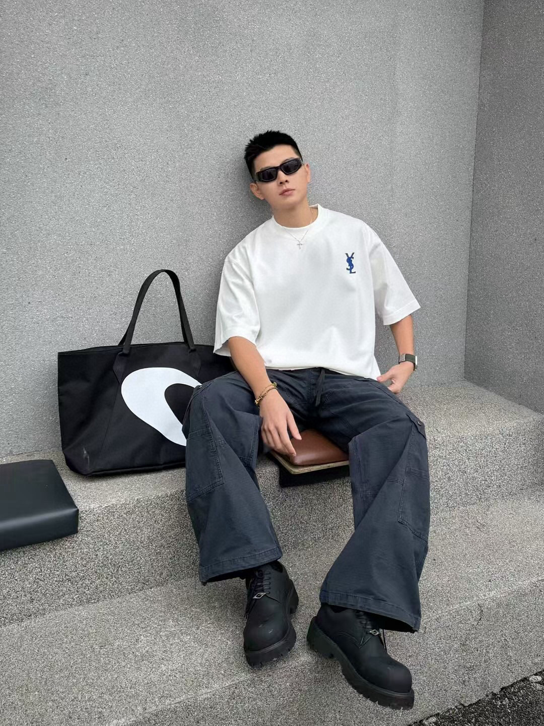 新款春夏重磅T恤[庆祝]颜色：黑，白，尺码：XS-XL